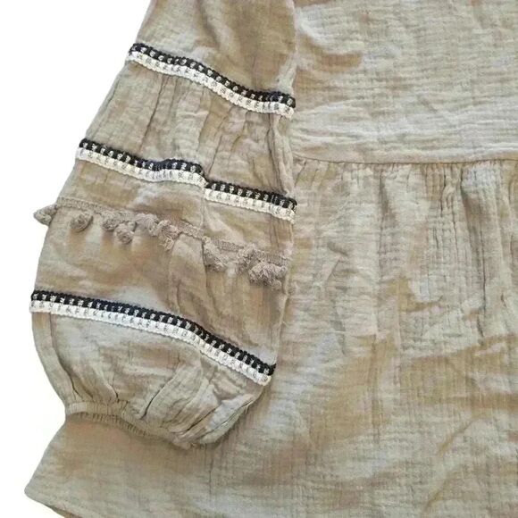 AndTheWhy Women's Light Brown Crinkled Cotton Long Sleeve V-Neck Top NEW - Picture 7 of 16